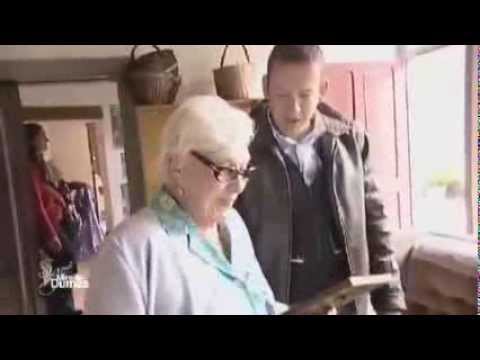 Signé Mireille Dumas "Line Renaud, Dany Boon, la fierté des Ch'tis" sur FRANCE 3