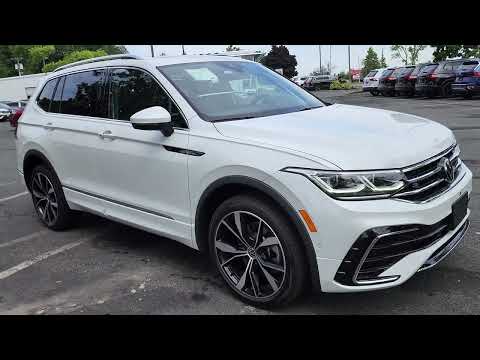 NEW 2022 Volkswagen Tiguan SEL R-Line AWD Sport Utility | n23546