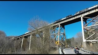 preview picture of video 'Running Water Creek Trestle High Above I-24 Crossed by NS Freight'