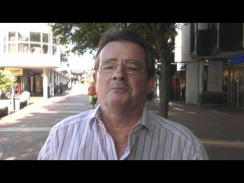 5. Er moet een natuurlijke wandelroute komen tussen de Dorpsstraat, het Stadshart en het Woonhart.