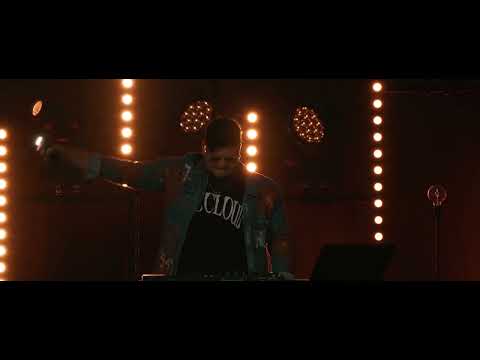 Gui Brazil, Sarvia - Trust (Michaell D. Remix) - LIVE