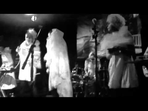 VIVAN VOID - DDA // 28.05.11// Milchhof