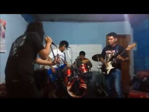 Terror y Kaos - Presidente de mierda