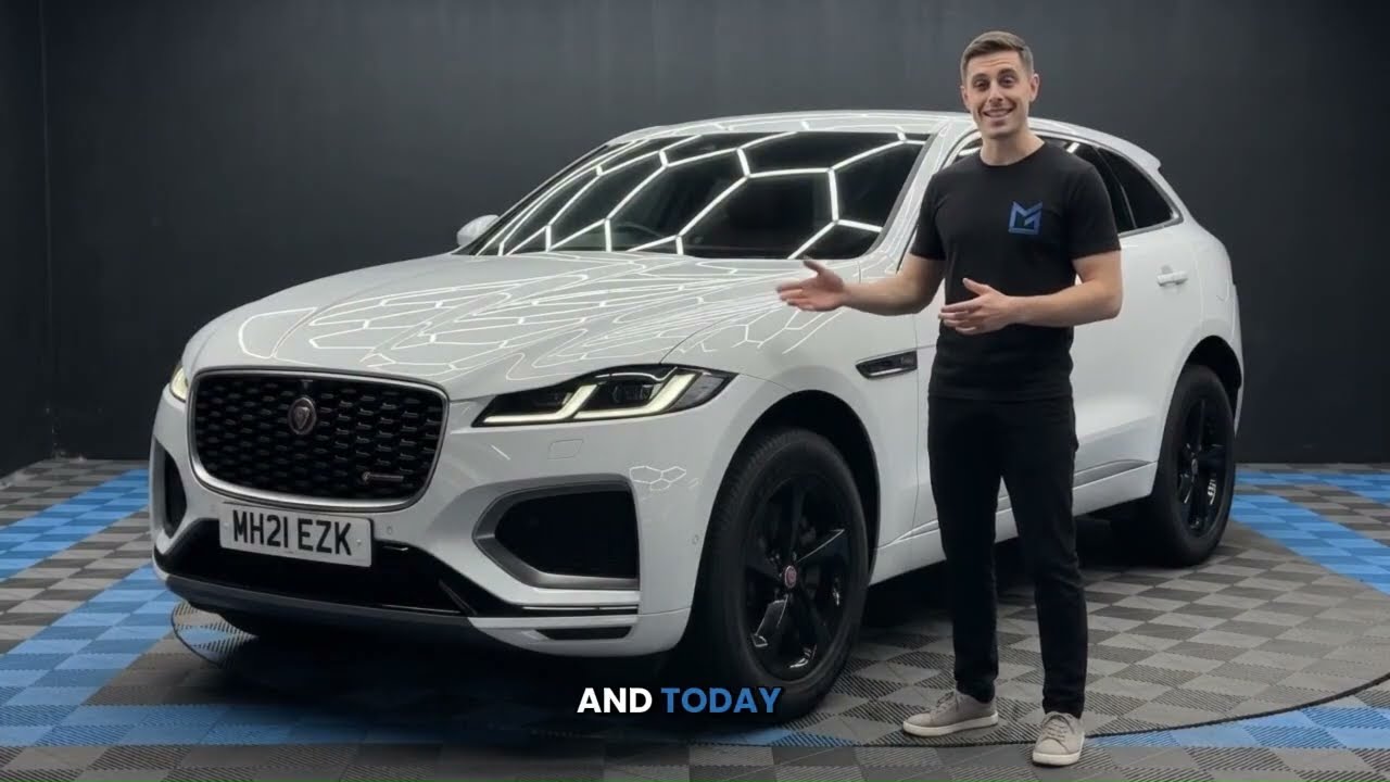 Video tour of the Jaguar F-PACE 2.0 P400e 17.1kWh R-Dynamic S Auto AWD Euro 6 (s/s) 5dr
