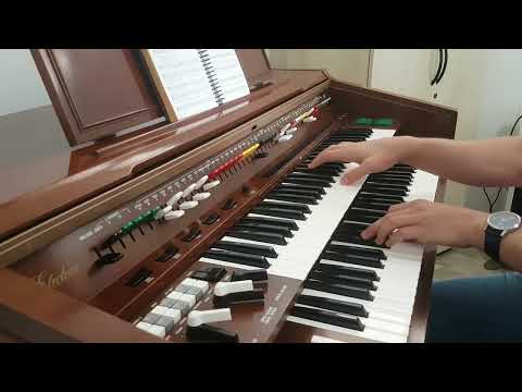 Hinário 5 CCB - Hino 263 - Cristo é a Luz resplandecente - Órgão Yamaha E5ar (1973)