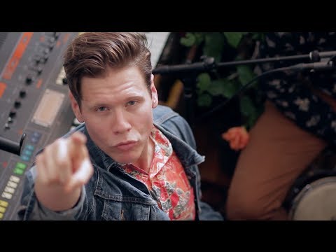 Play Video Youtube Video