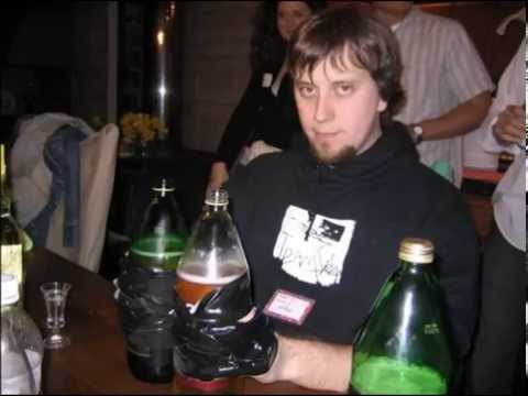 Giant Beastcast Ep. 13 - The Crew Sings The Ballad of Bridgebuilder Vinny