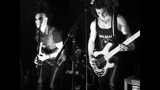 The Knutz - Where The Souls Dance Free - Live at Berlin