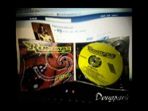 RUNAWAYS feat. TIYE PHOENIX - reflections