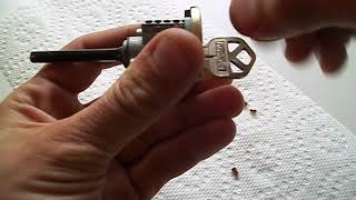 Rekeying a Kwikset Deadbolt Lock Cylinder in 2 Minutes Without Tools