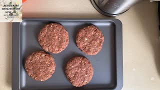 OVEN COOKED  BEEF BURGER  PATTIES / How To Cook Homemade BEEF BURGERS / Hamburgers In The Oven