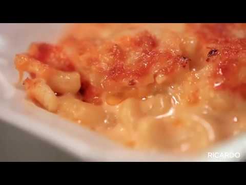 Macaronis gratinés au fromage (mac and cheese)