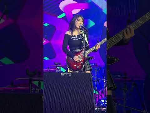 20260516 QWER BAD HABIT 유스웨이브