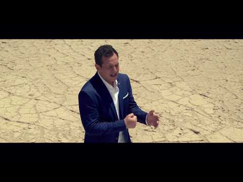 Javier Arias - Un Beso a Medias (Video oficial)