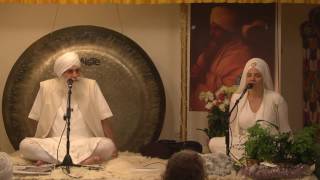 The Power of Akal with Harijiwan and Gurujas of White Sun
