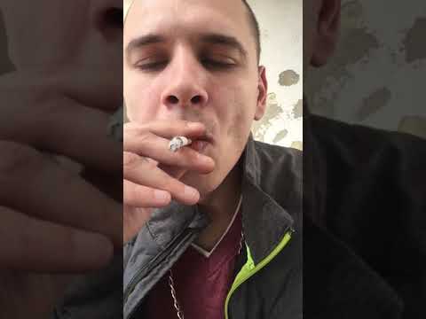Filip chudy smoking 1 cigarette