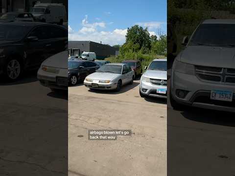 Daily walkthrough of junk cars includes a Saturn with aftermarket cruise control #dailywalkthrough