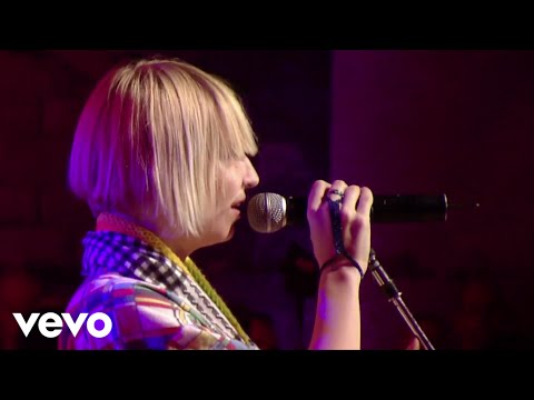 Sia - Little Black Sandals (Live at SxSW)