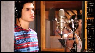 Watch Taylor Louderman, Adrienne Warren and the &quot;Bring It On&quot; Cast Record &quot;Do Your Own Thing&quot;