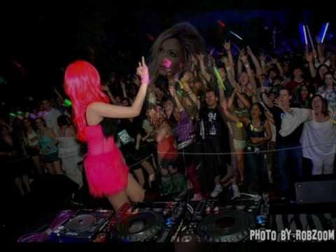 DJ Heavygrinder ft. Precise  - Bass Is My Boyfriend (Original Mix)