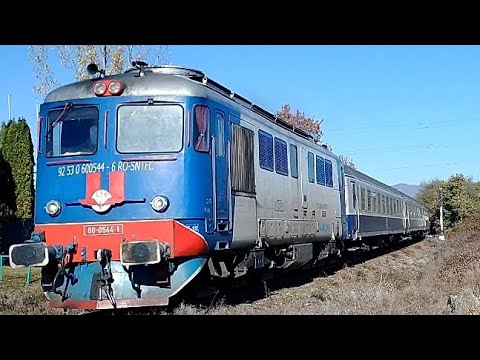 060-DA 60-0544-1 "Regele Jiboului" & R4044 Trecând in viteză. 25 Octombrie 2021