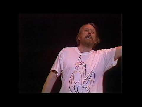 Willie Rushton  - Top Hat, White Tie and Tails. One of the greatest punchlines ever?