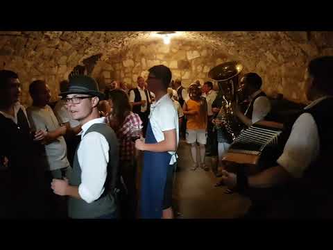 Dorfmuseum Musi   Kellersingen 2017    Schwer mit den Schätzen