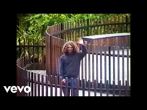 Noah Dillon - Alive And Kicking