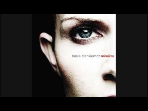 Kasia Stankiewicz - Mokre ulice [Official Audio]