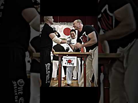😱DEVON LARRATT VS JAPNESE ARMWRESTLER #trending #armwrestling