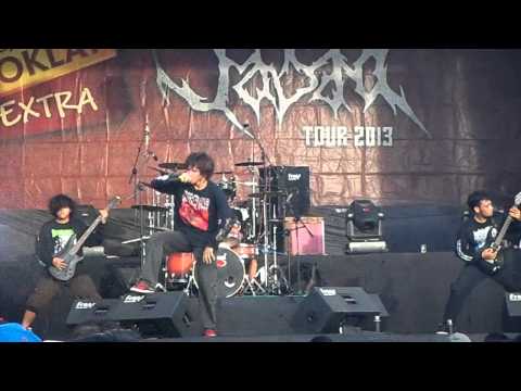 APOPTOSIS GUTRECTOMY live @ BHINEKA TUNGGAL IKA JASAD TOUR 2013 (karawang)