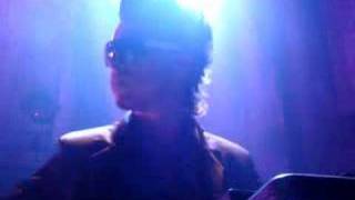 Moenia - &quot;En Algun Lugar&quot;