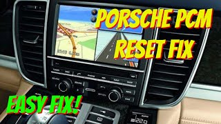 Porsche PCM 3.1 Display Failure: Rebooting, Blank Screens & Replacement