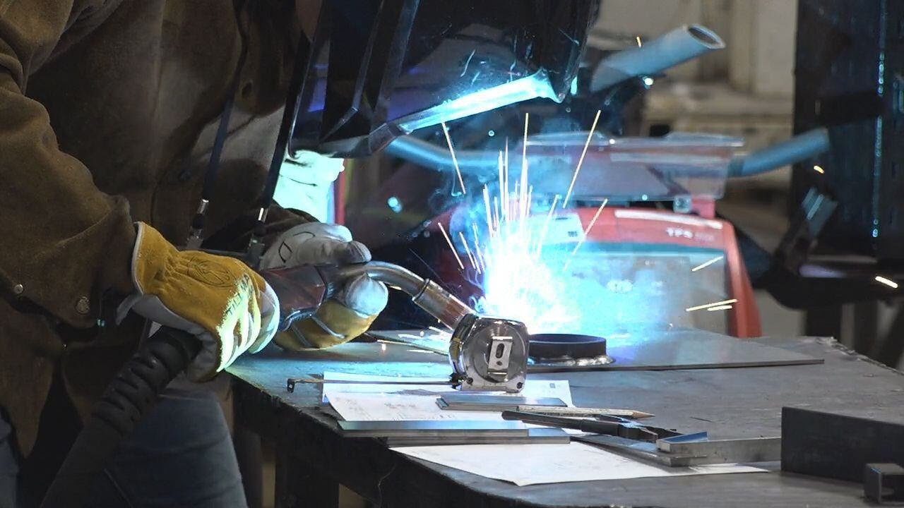 Welding competition showing students career opportunities