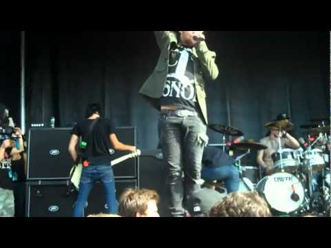 Asking Alexandria - Not The American Average Live Epicenter 2011 HD