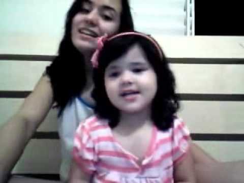 Nicolly em: - A vaquinha Mococa!