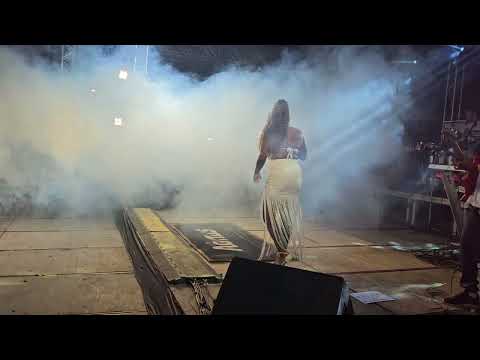 Uma hora 12 minutos de Banda Agitus ao vivo na Festa de 62 anos de Pinheiros ES Muito Axé de Pagodão