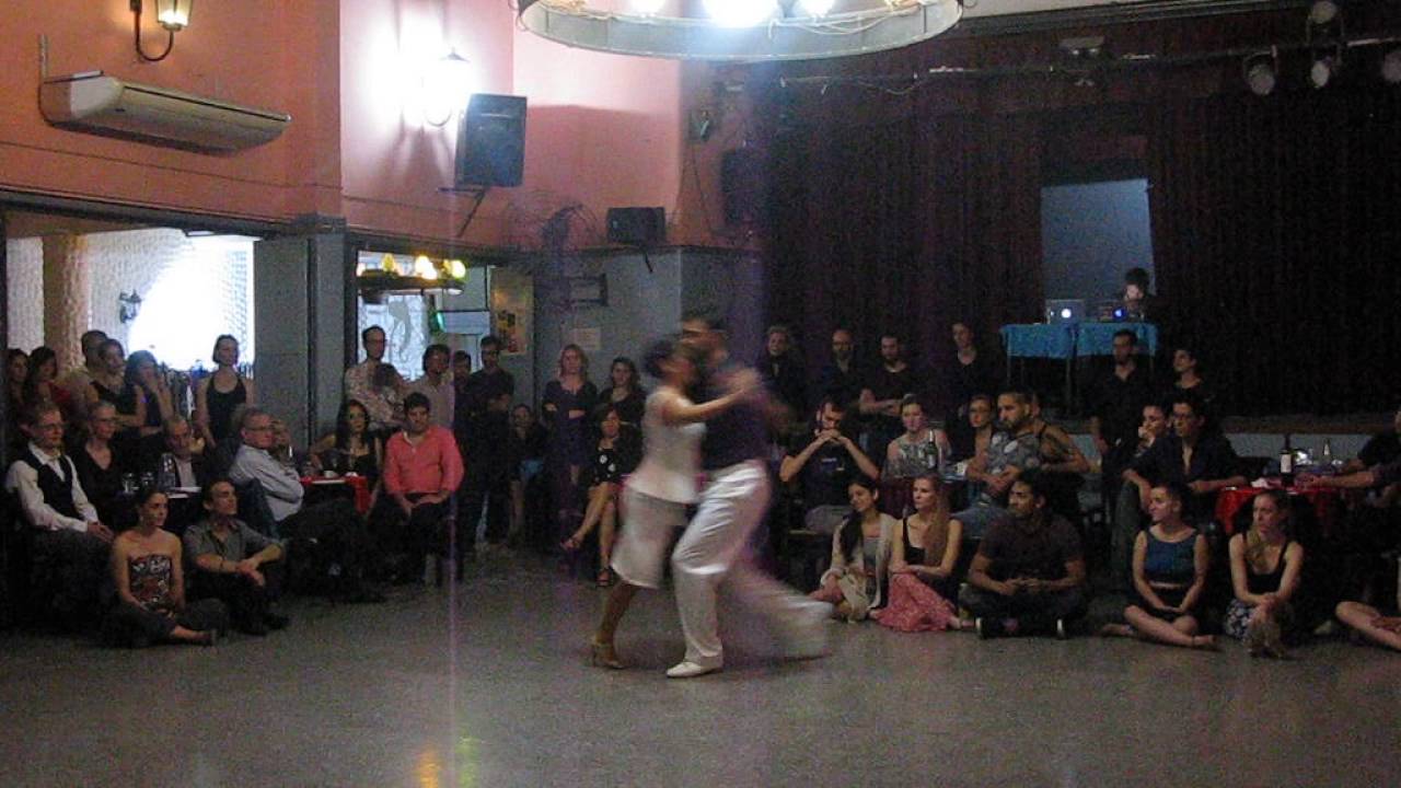 DANA FRIGOLI y ADRIAN FERREYRA en Viva La Pepa Milonga 2016 (1/4)