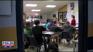 Governor DeSantis signs new restrictions for teachers’ unions