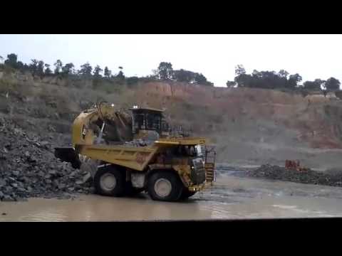 Shovel 6030 cat loading double side