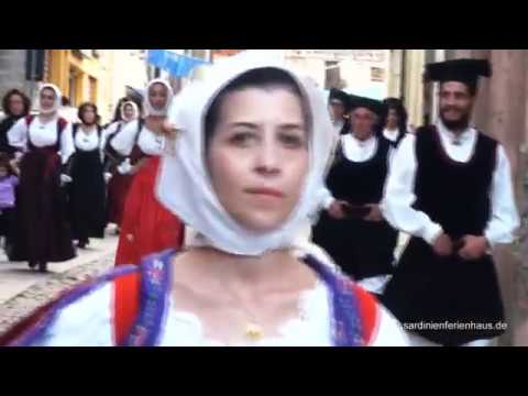 Traditionelles Dorffest Siniscola, Sardinien ENTDECKE SARDINIEN