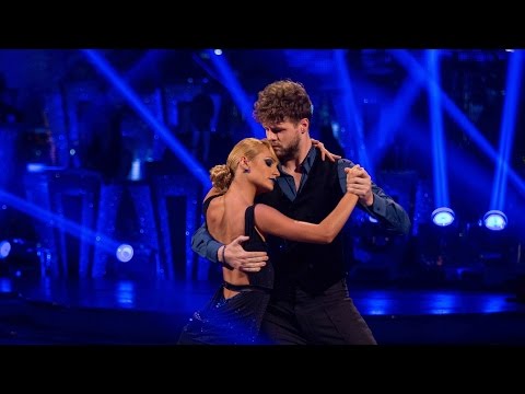 Jay McGuiness & Aliona Vilani Argentine Tango to 'Diferente' - Strictly Come Dancing: 2015