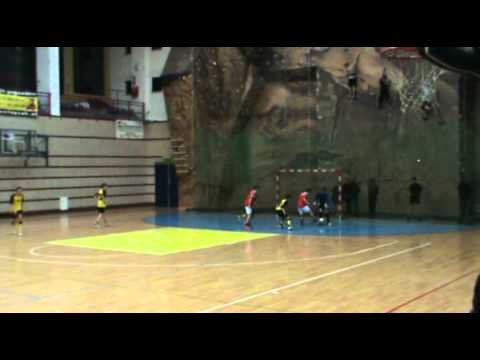 Turniej Halowy o Puchar OZPN kat. Trampkarze Starsi: APGZ Szaflary - Płomień Limanowa