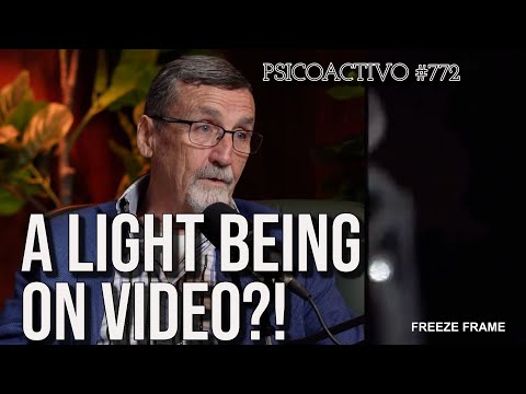 Chris Bledsoe shows footage of an alleged 7ft BEING & discusses the Orbs' nature - Psicoactivo #772