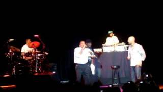 Common - Freestyle w/ Q-Tip & KRS @ Nokia Theater NY