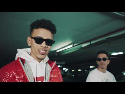 YOMIL FT. CHESCO } 5 Y MEDIO [ VIDEO OFICIAL]