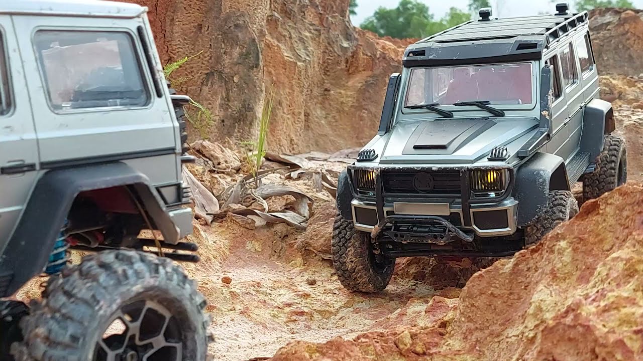 RC auto Mercedes-Benz G63 AMG, strieborná