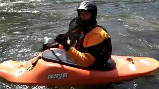 preview picture of video 'Kayaking Snoqualmie Falls Basin, WA'