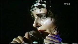 Siouxsie And The Banshees - Head Cut (1981) Köln, Germany