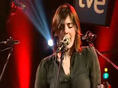 MÄBU: Hallo (Los Conciertos de Radio 3, 02-12-2010)